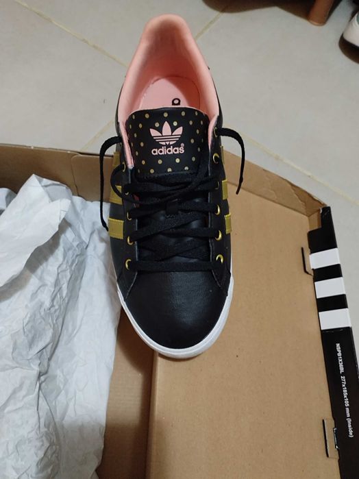 Маратонки Адидас