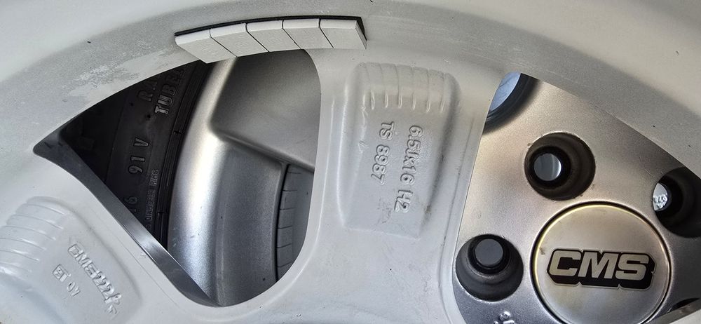 Vând set roti  CMS cu anvelope Premium contact 7 205/55/16