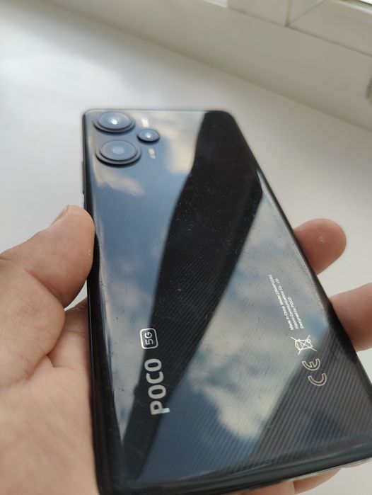 Продам Poco f5 black 256gb