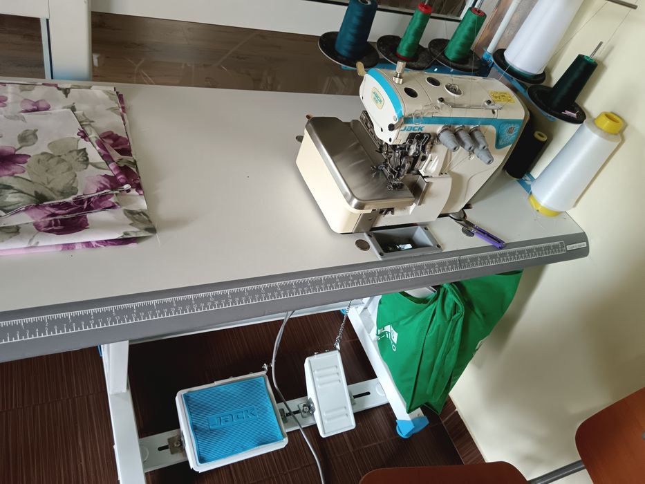 Mașini de cusut,surfilat,utilaje confectii