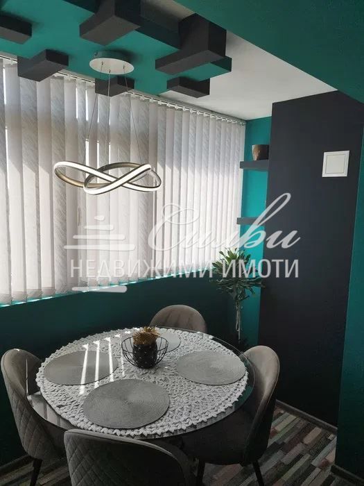 Обзаведен ЧЕТИРИСТАЕН апартамент - кв. Тракия