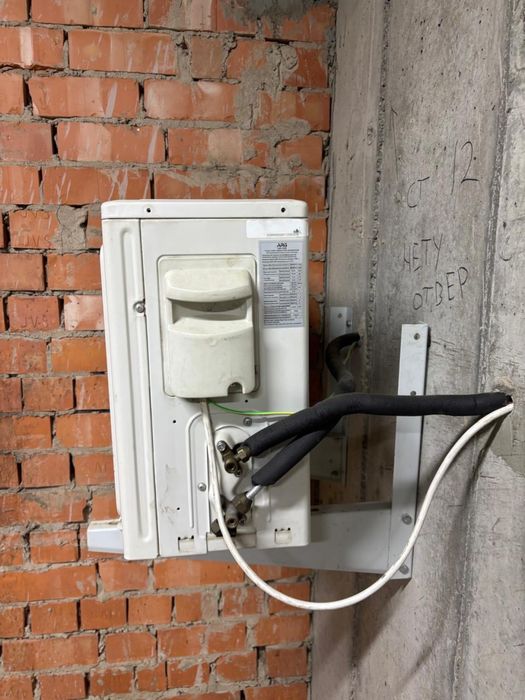 Кондиционер бу,в отличном состояние ,100%