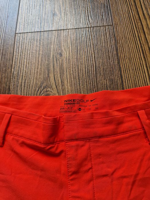 Страхотни мъжки къси панталони NIKE GOLF размер 40