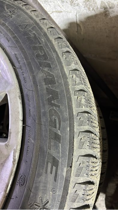 Продам резину отличном состоянее