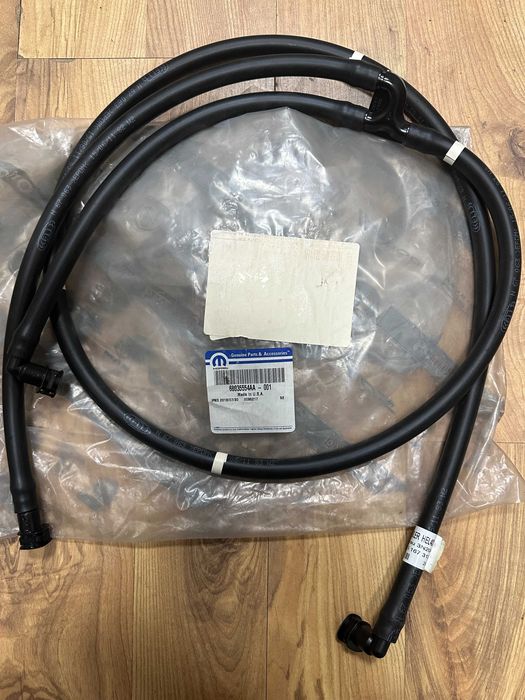 Furtun spalator faruri bara Jeep fata 68035554AA