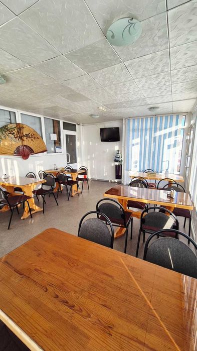 Продам торговое помещение, в Центре.