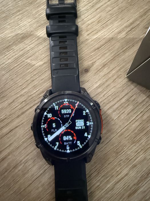 Garmin Fenix 8 47mm Impecabil