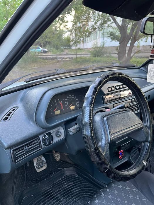 Продам ваз 21093