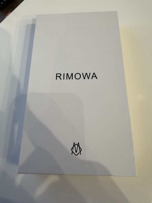 калъф case RIMOWA за iPhone 17 Pro Max – НОВ