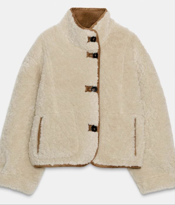 Двулицево палто Zara