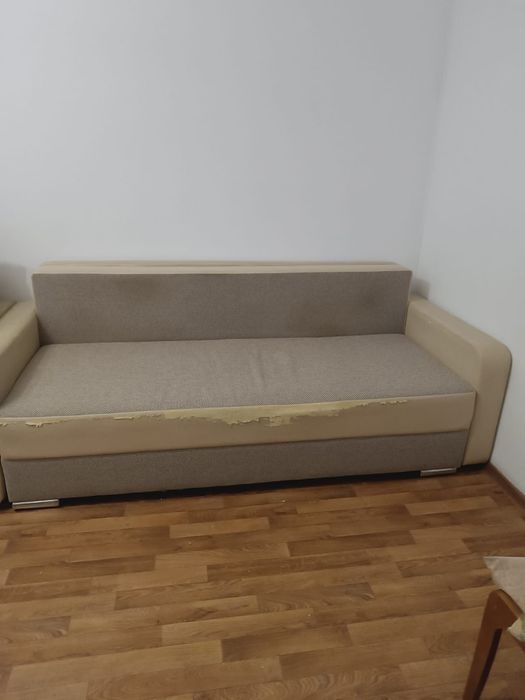 Продам два дивана одной расцветки
