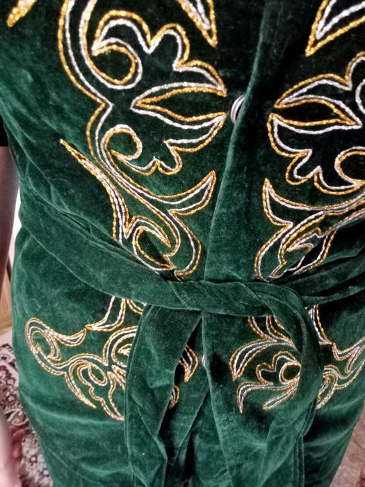 Национальный костюм 5000 тг