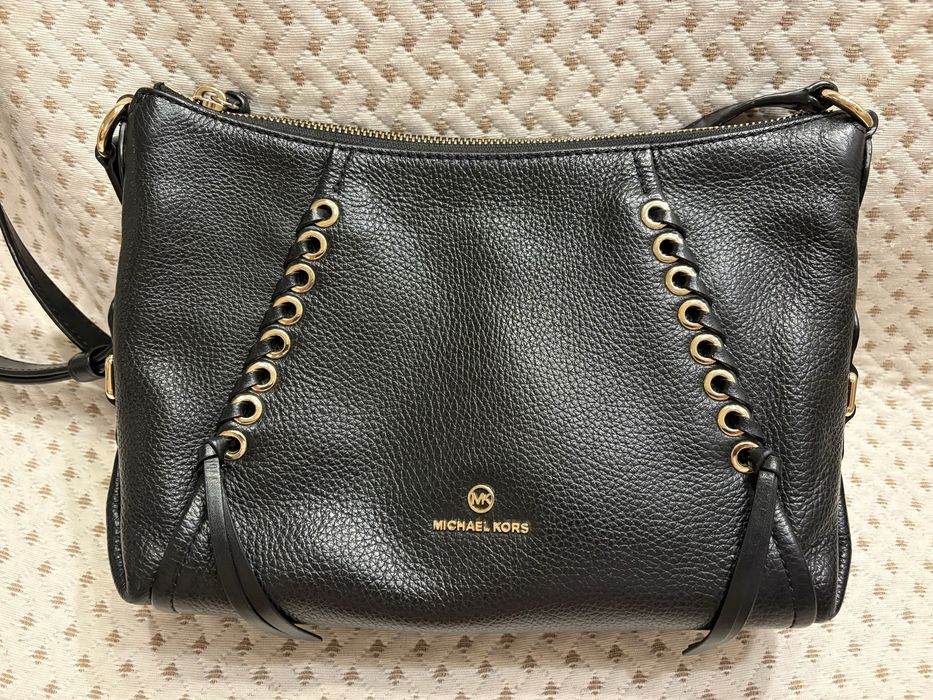 Дамска чанта с дълга дръжка  Michael Kors естествена кожа оригинална