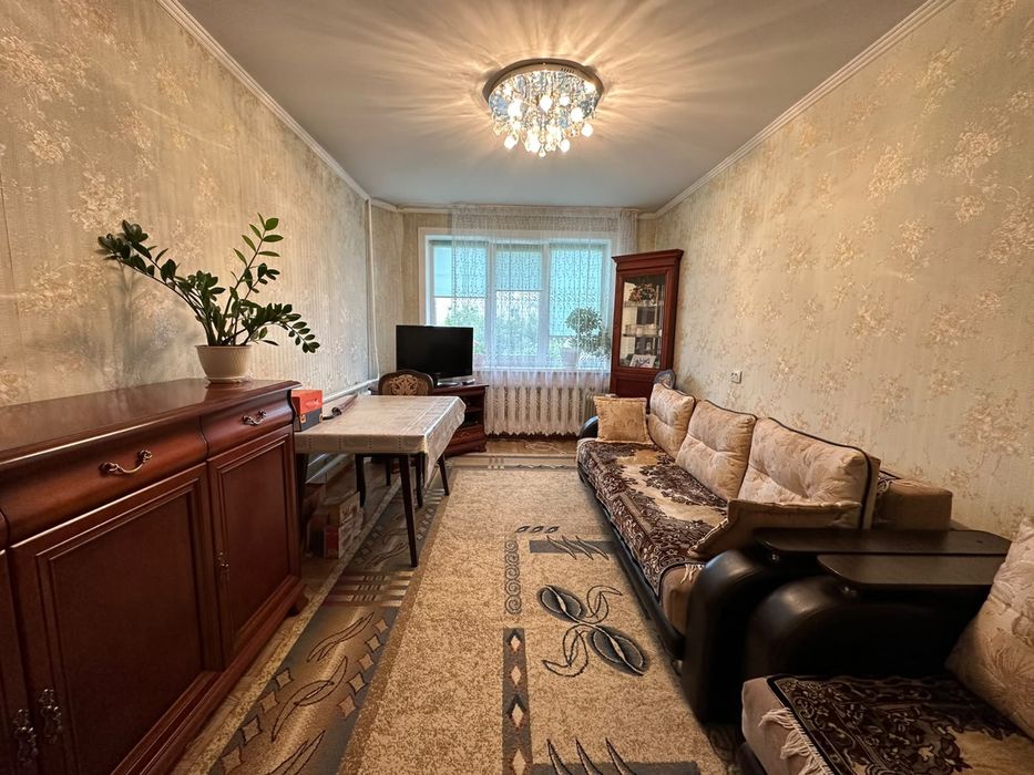 Продам 3х комнатную, 20 мкрн