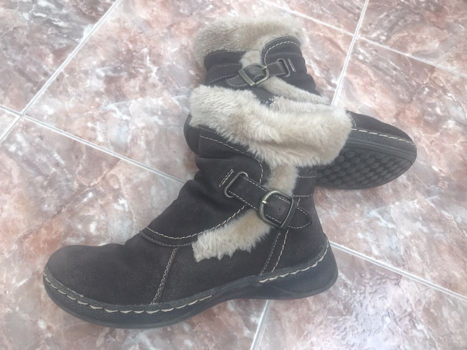 Оригинални ботуши Bare Traps + подарък