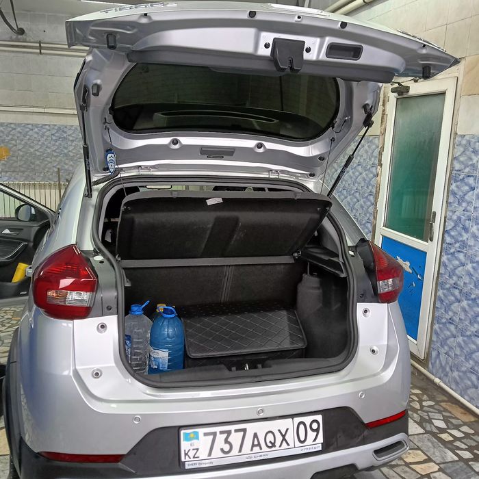 Автомобиль  Chery