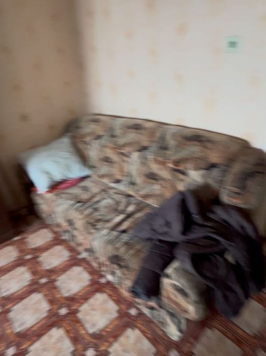 Тихий угол комнаты