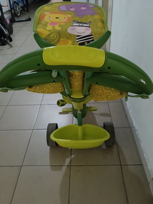 Продам велосипед Fisher Price