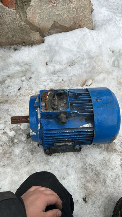 Двигатель электро