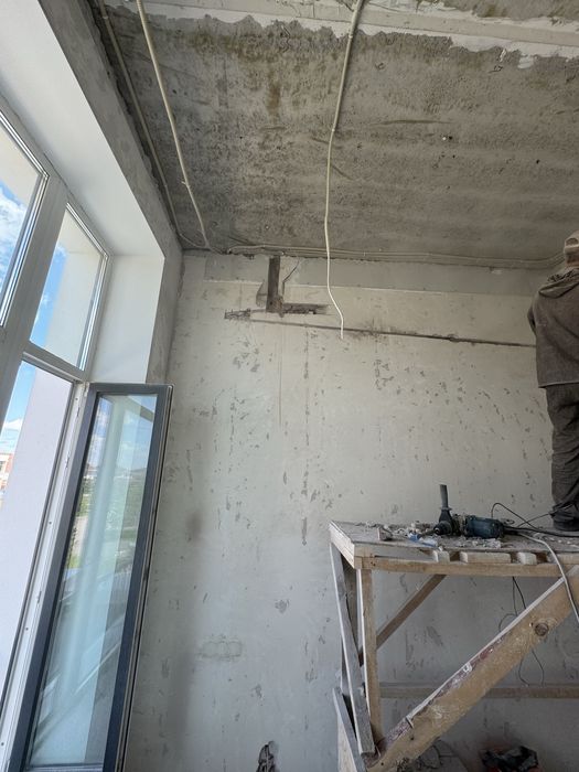 Установка кондиционера в два этапа