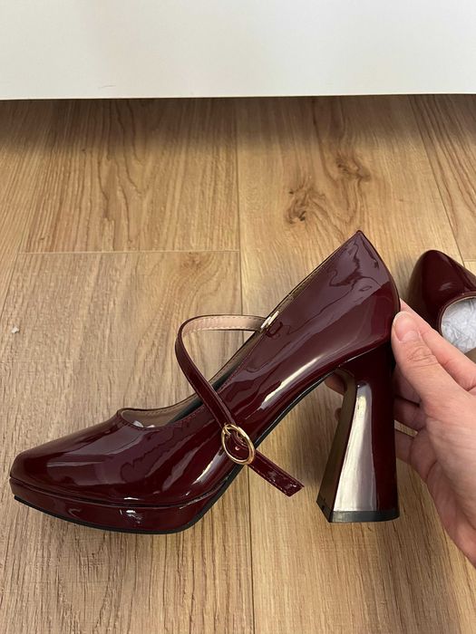 Новые туфли женские