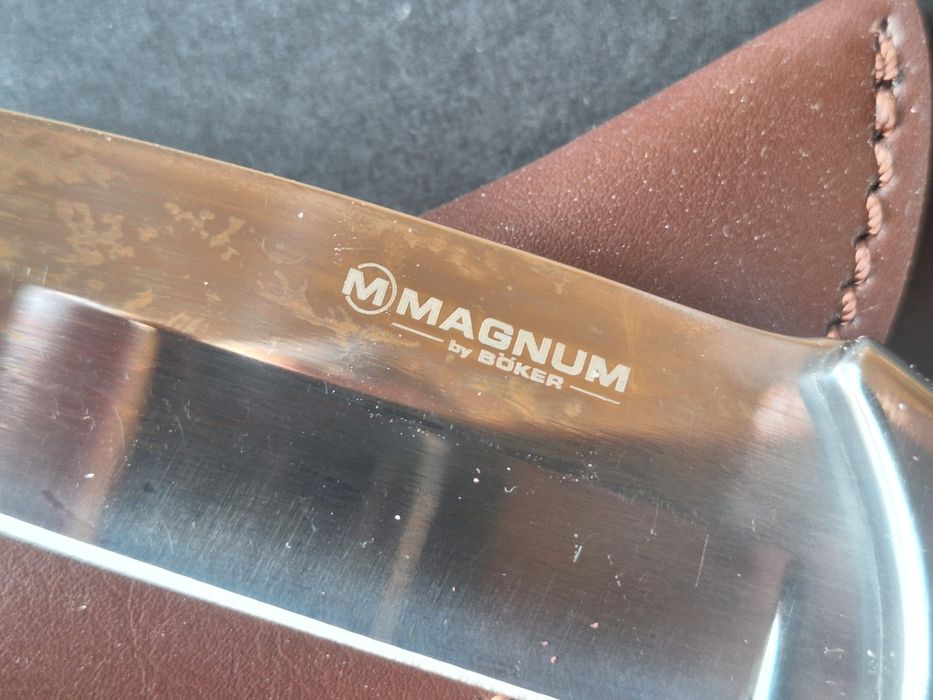 Ловен нож Boker-Magnum