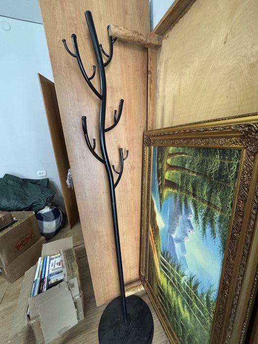 Вешалка напольная для верхней одежды