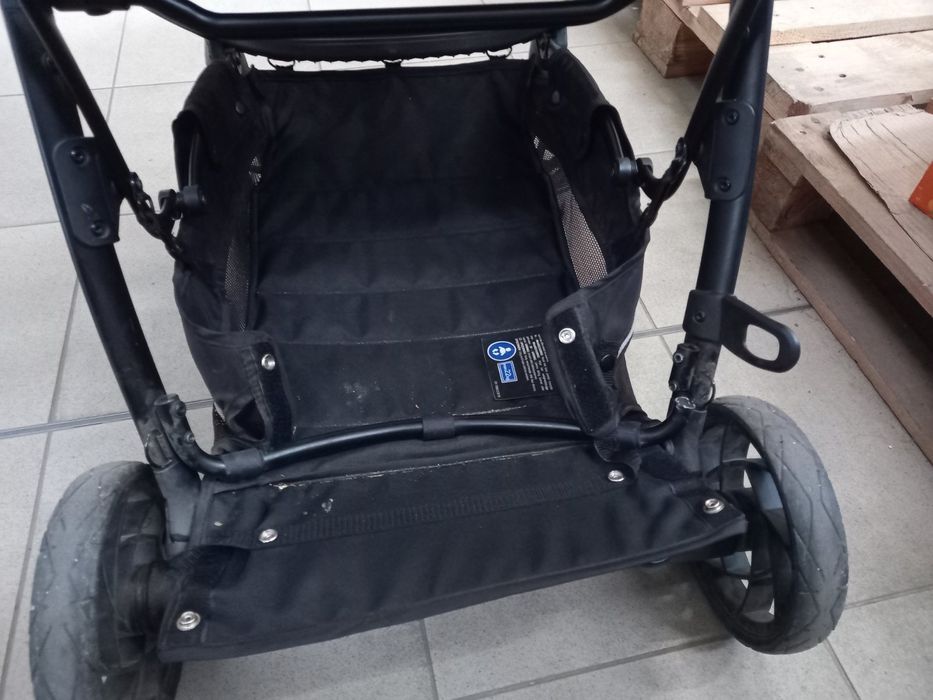 Нова цена!!! Chicco Бебешка комбинирана количка 2в1 One4ever Desert