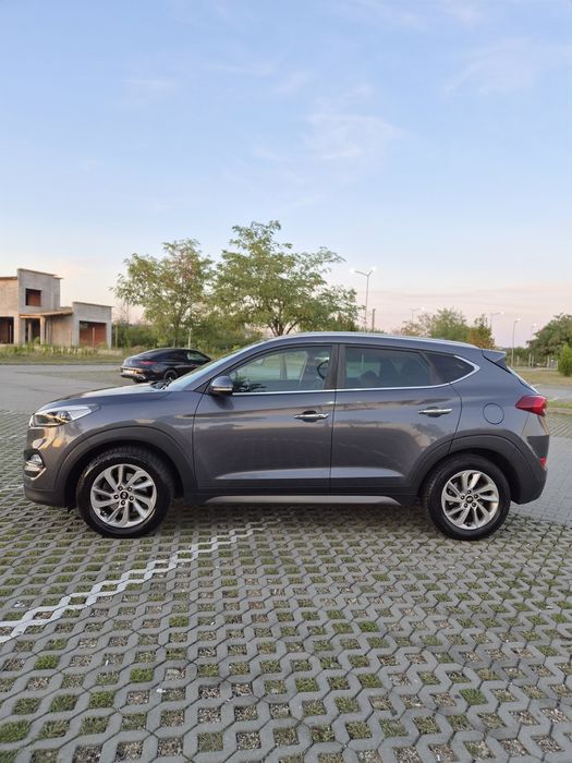 Hyundai Tucson 1.7 CRDi Automat