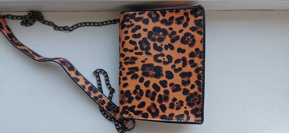 Geantă mică crossbody/umăr animal print