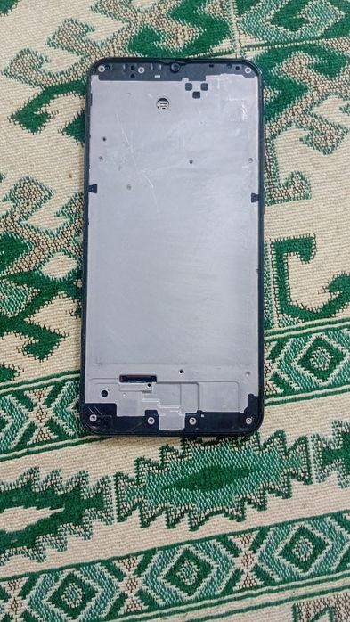 Samsung a20 продаются