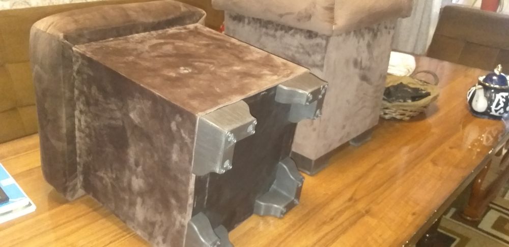 1ta Stol + 2ta pufik, arzon narxda