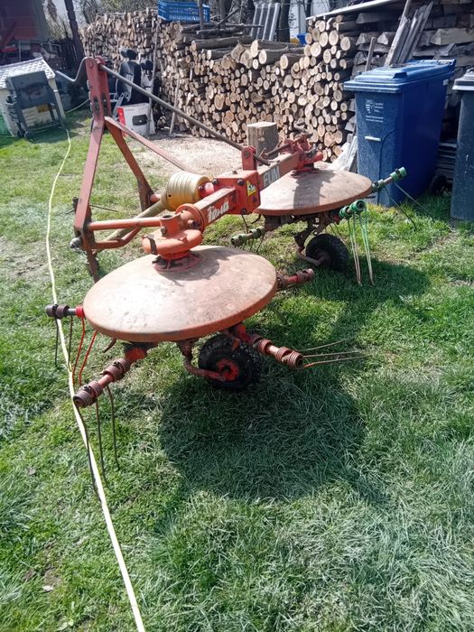 Vand grebla de adunat fanul fella