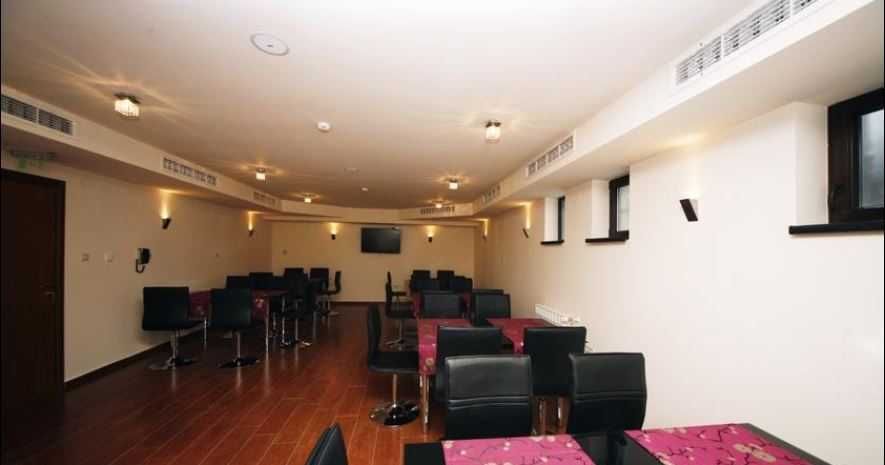 Продава се Хотел в Копривщица - 1000 кв.м за 680 €/кв.м - Снимка #14