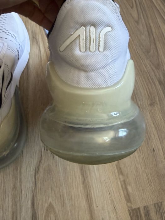 Оригинални бели маратонки NIKE AIR MAX 270! 45 н