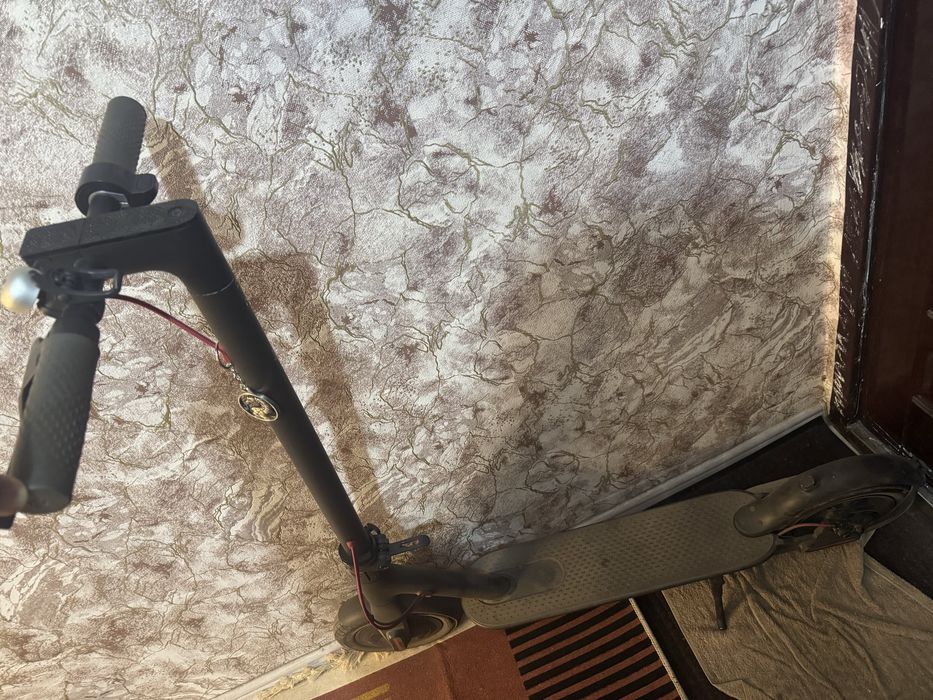 электро самокат xiaomi m365