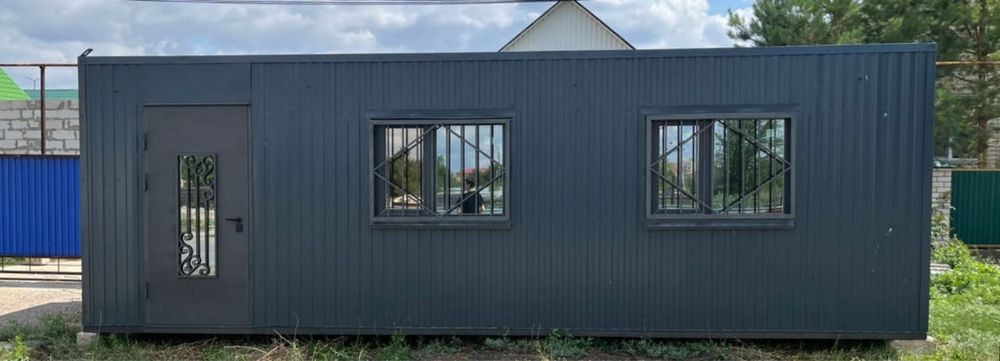 Продам жилой утеплённый модуль 8x2,6x2,6.