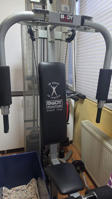 Vând aparat multifuncțional fitness BODY SCULPTURE