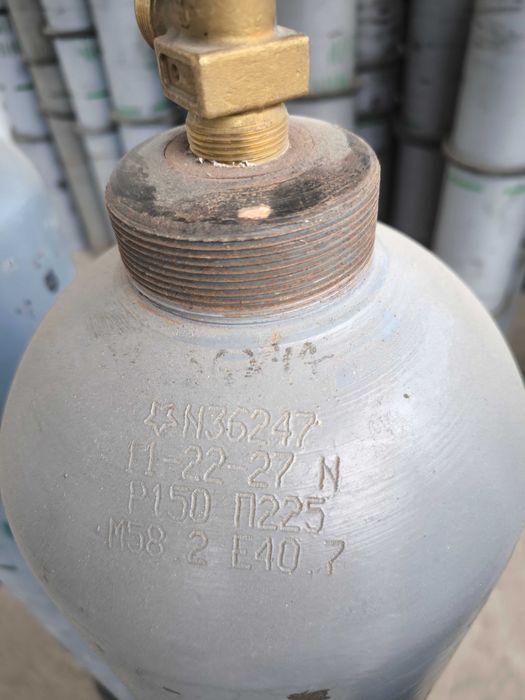 Аргон высокой чистоты 5.0 (99,999%) и 6.0 (99,9999%) в 40л баллоне