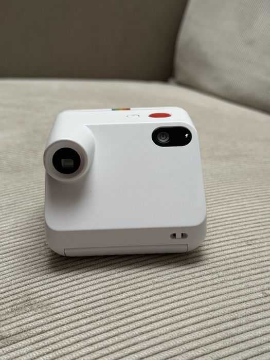 Aparat foto Polaroid Go alb