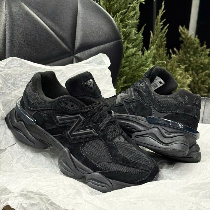 New Balance 9060 Triple Black Нови Маратонки [36-46 Номер] с Кутия