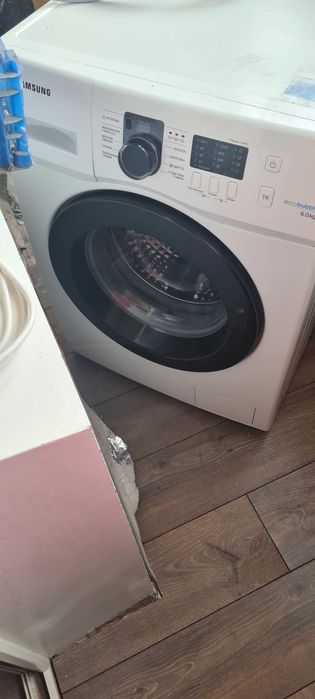 Продам стиральную машину самсунг