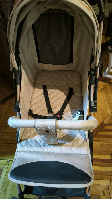 Детская коляска универсальная