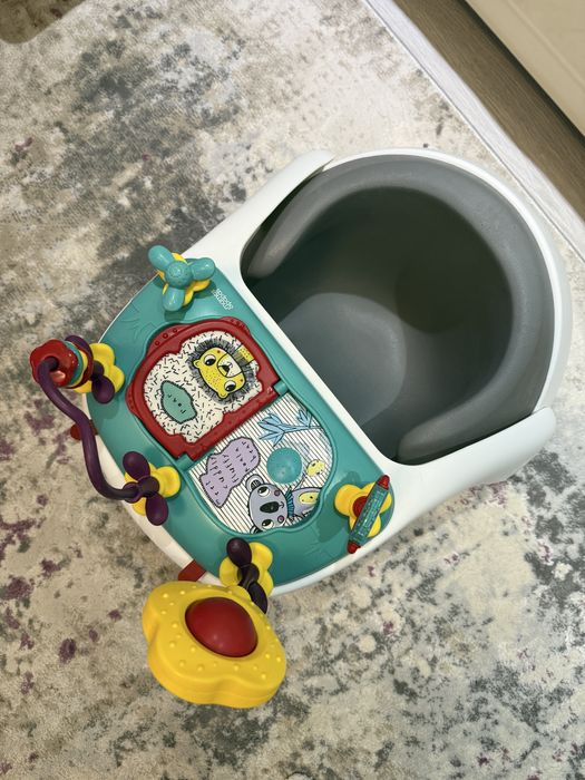 Scaun pt bebelusi cu tava de joaca mamas&papas