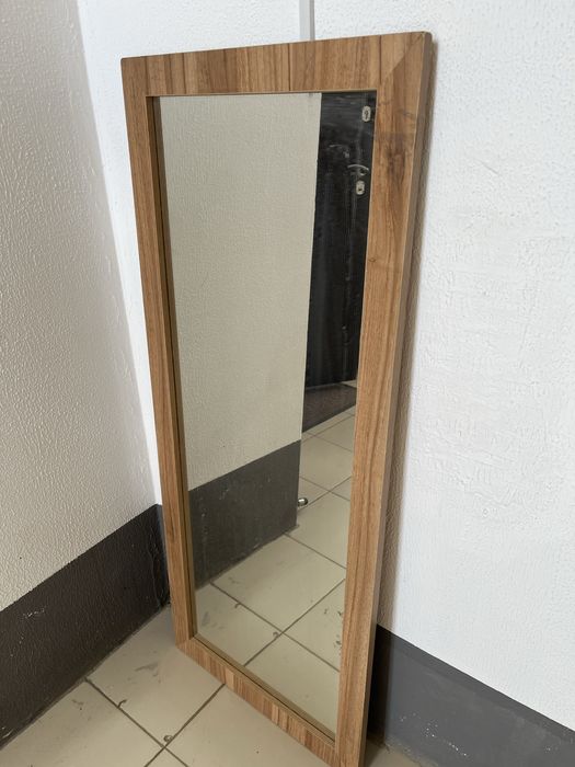 Шкаф, тумба, зеркало, стол