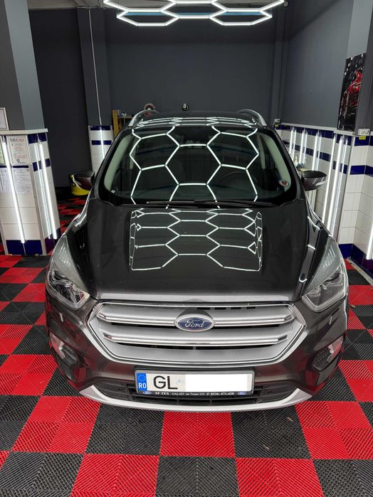 Ford Kuga Titanium / 2.0Tdci / 2018 / 4x4 IAWD / Automata / 180 CP