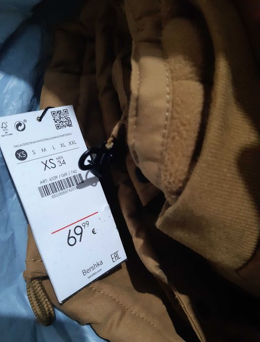 Parka/geaca Berska XS.