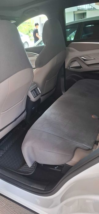 BYD SONG PRO FULL гибрид sotiladi srochna