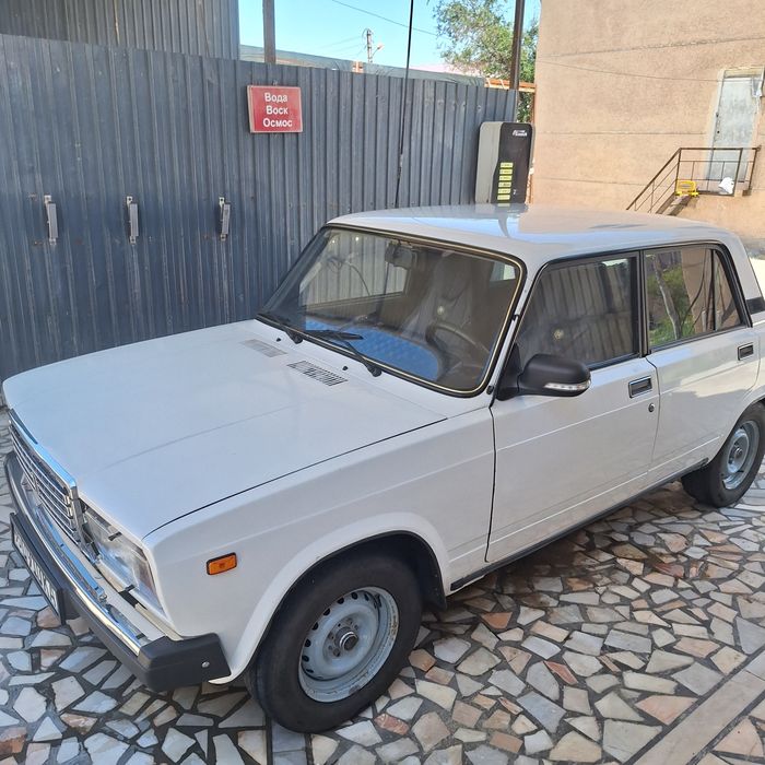 Vaz           2107