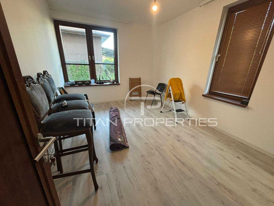 Продава се Къща в Пловдив, Прослав - 370 кв.м за 2163 €/кв.м - Снимка #3